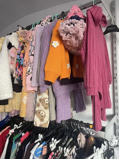 TANIO-STYLOWO-ODZIEŻOWO ODZIEŻ UŻYWANA